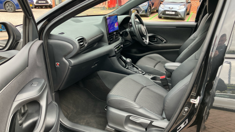 Toyota Yaris 1.5 Hybrid Excel 5dr CVT Hybrid Hatchback